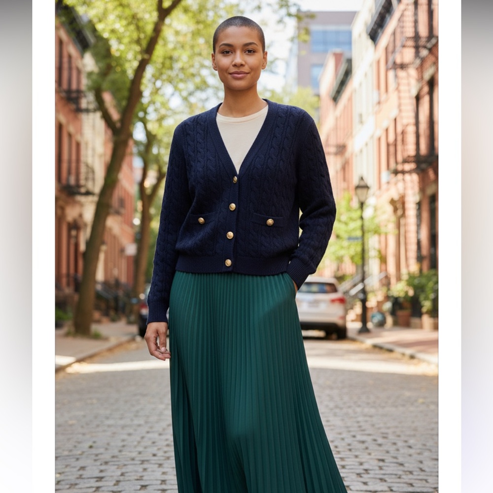 NWT- J. Crew Women's Navy Cable Knit Cardigan (SOLD OUT STYLE) - Picture 2 of 9